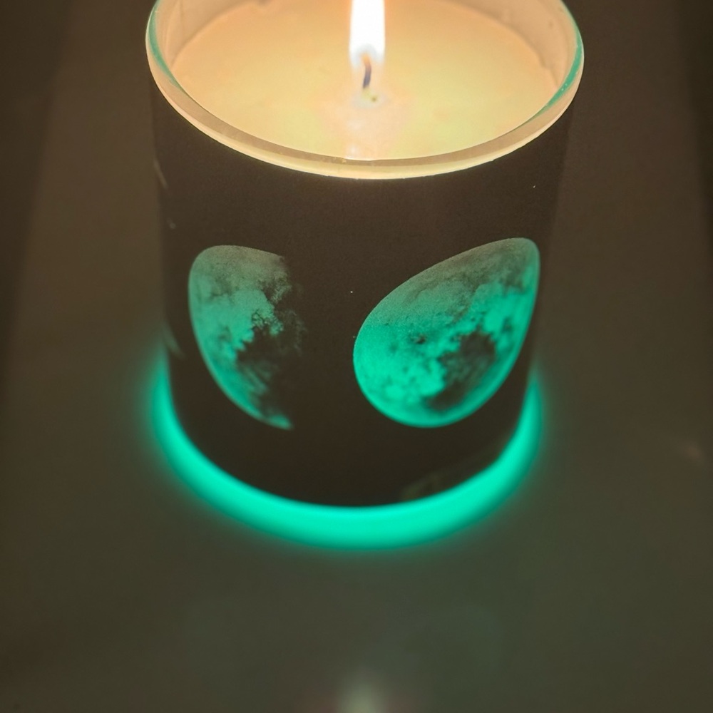 Color changing candle New - Picture 9 of 9
